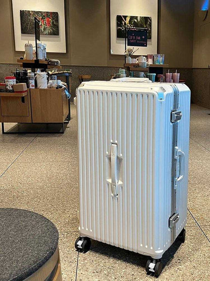 Premium Luggage✈️